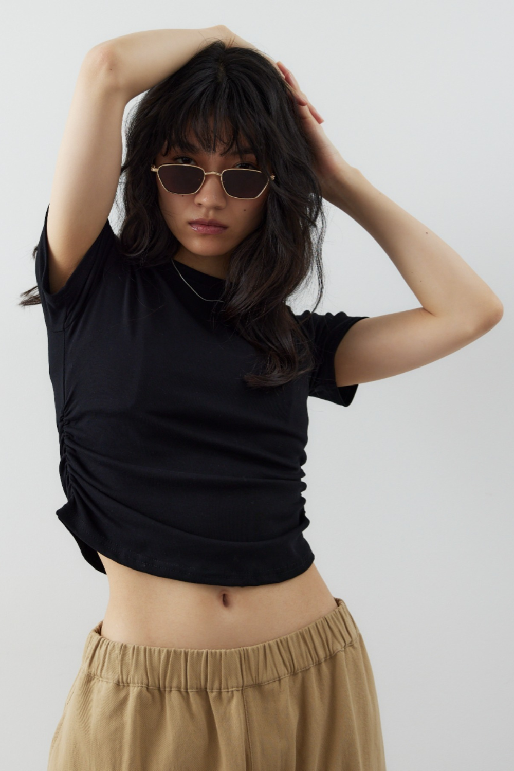 Side gather compact T-shirt