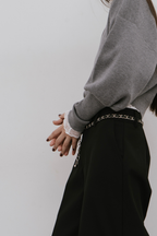 Crew neck compact knit pullover