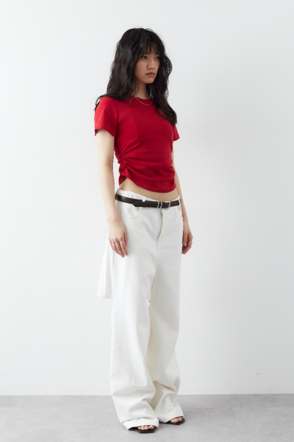 Side gather compact T-shirt