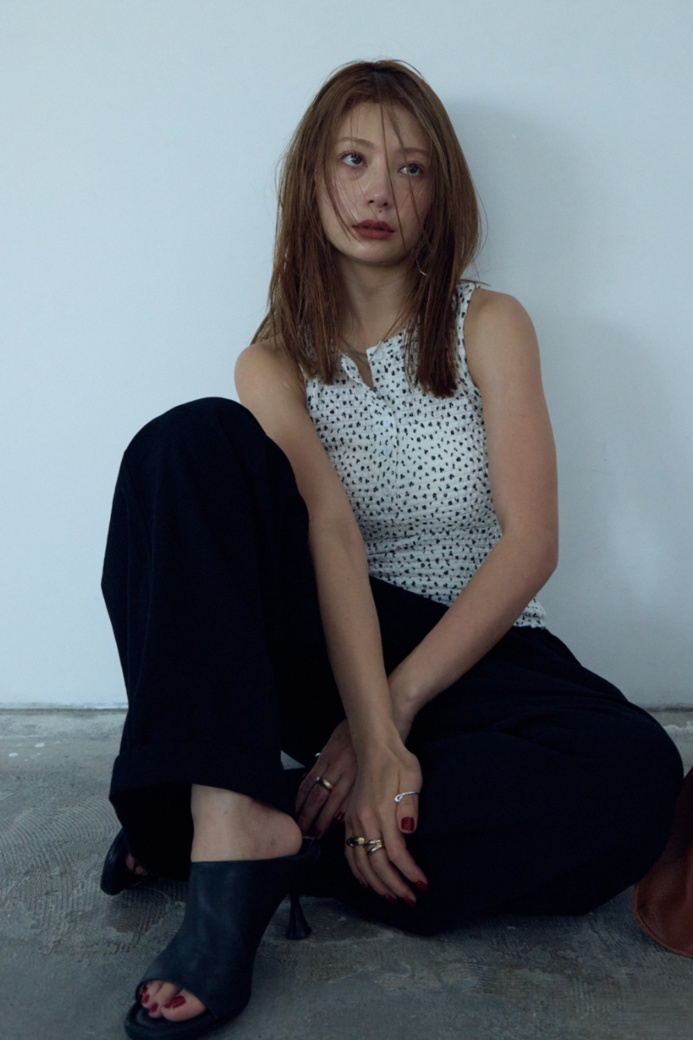 Flower henry neck tank top