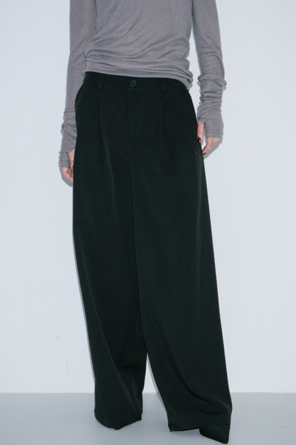 2-tuck wide pants