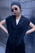 Snap wide vest