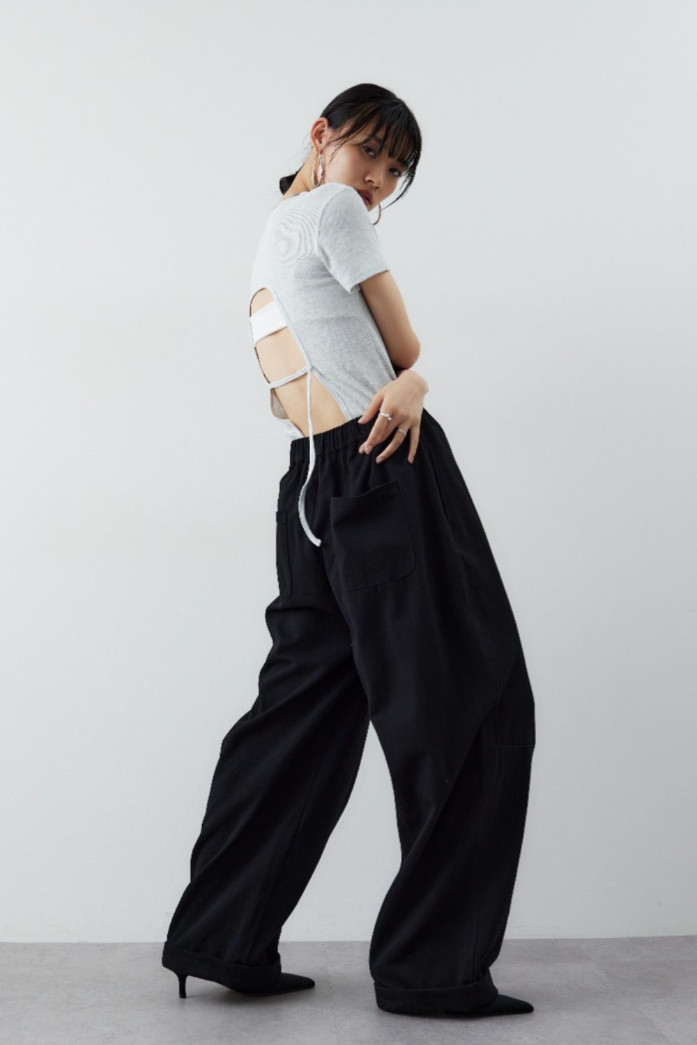 Cotton roll-up curved pants