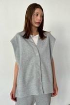 Snap wide vest