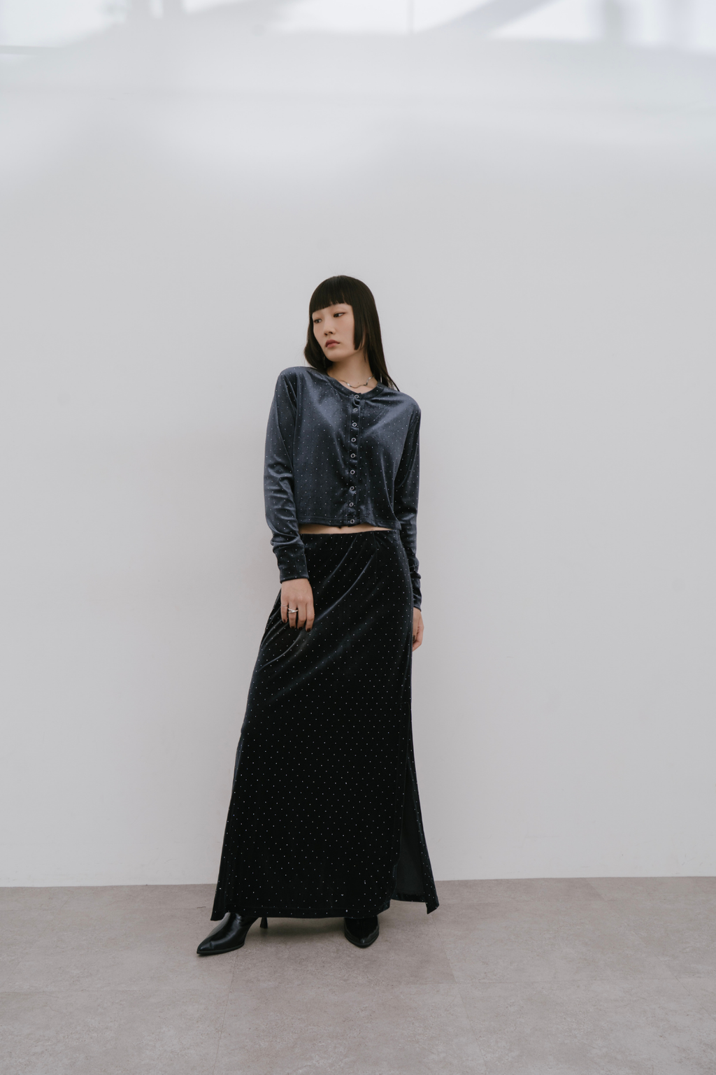Shiny dot velour cardigan