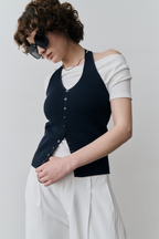 Halter neck knit vest