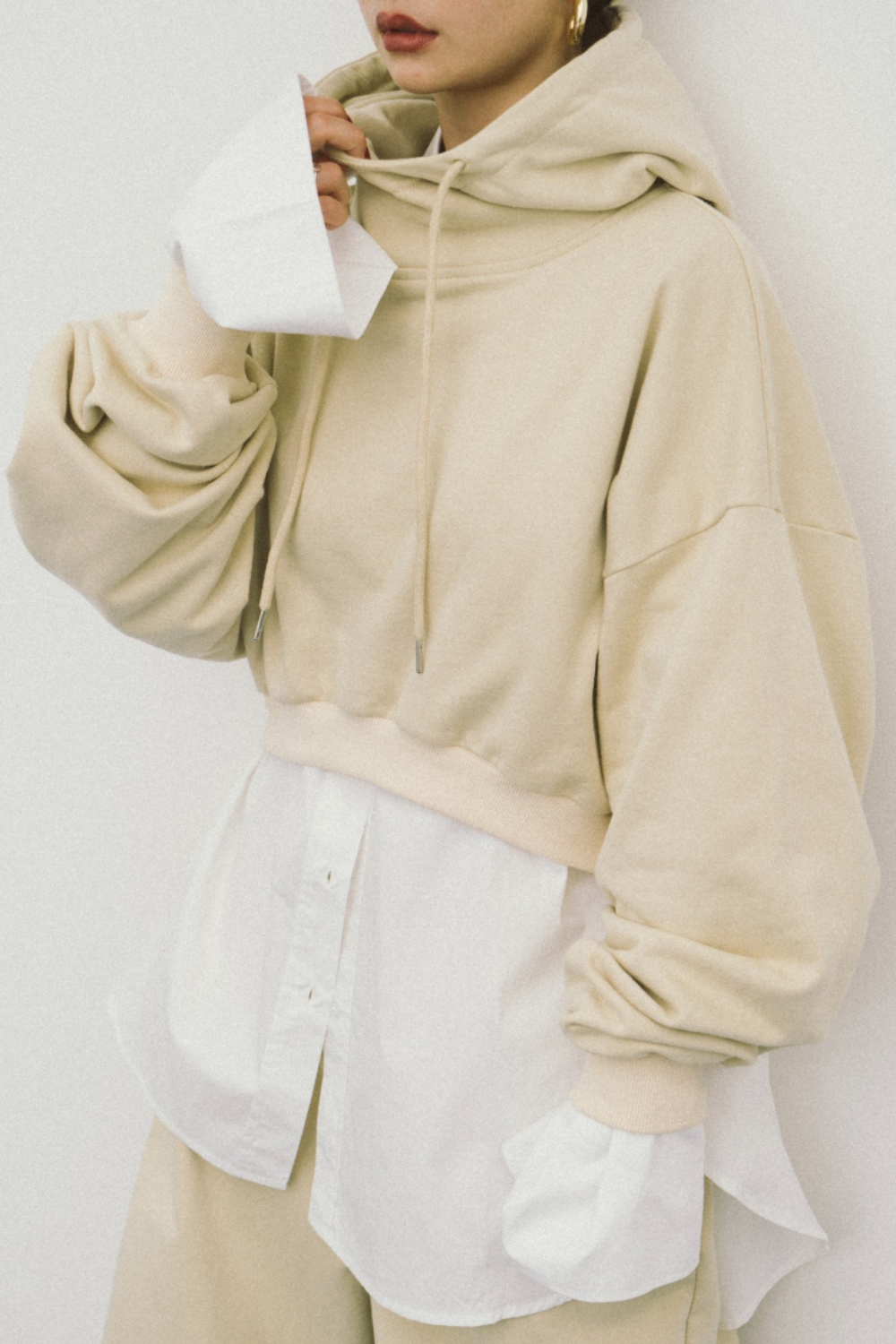 【Collaboration】Tuck sleeve hoodie sweatshirt