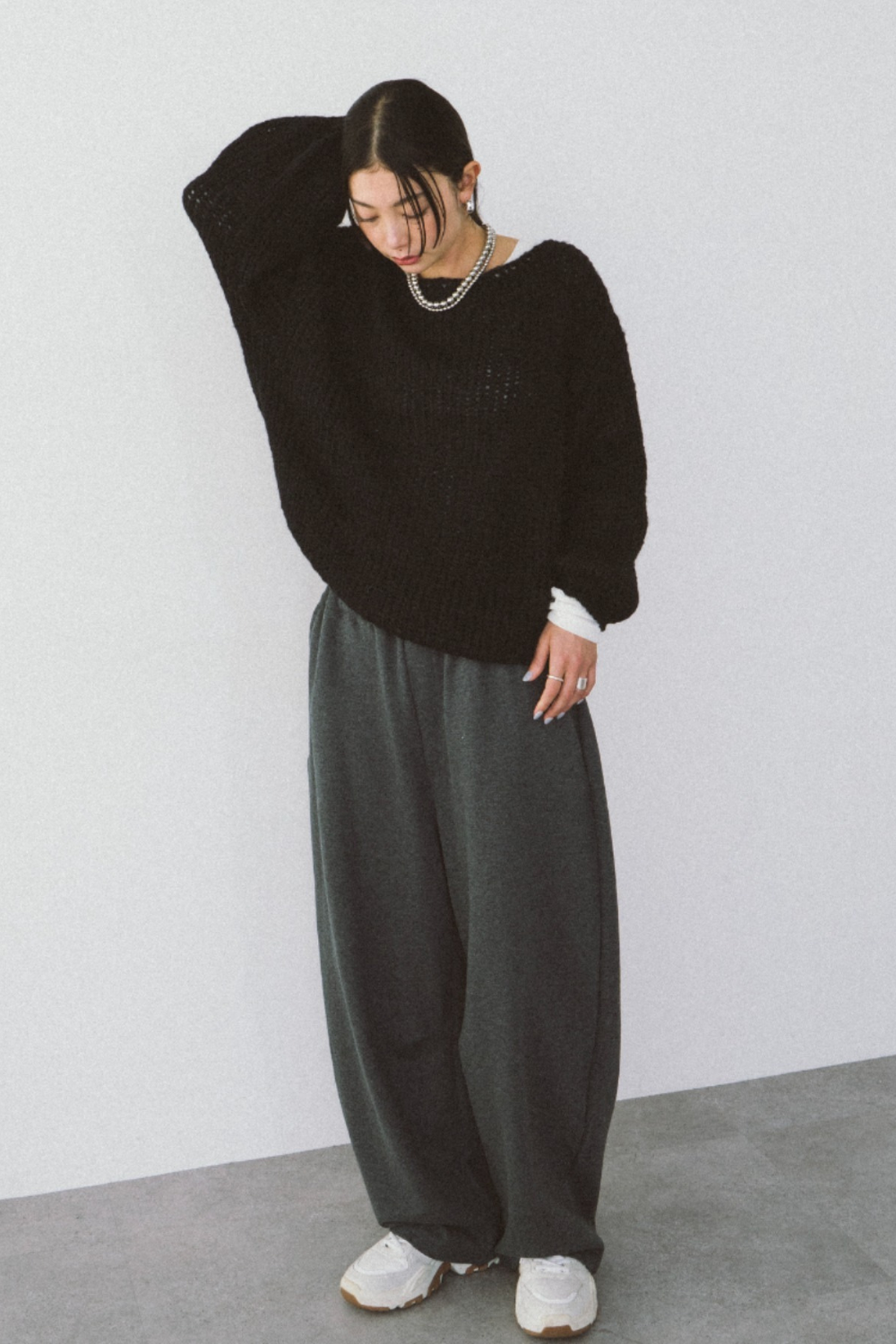 Low gauge loose knit pullover