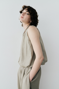 Balloon-hem sleeveless blouse