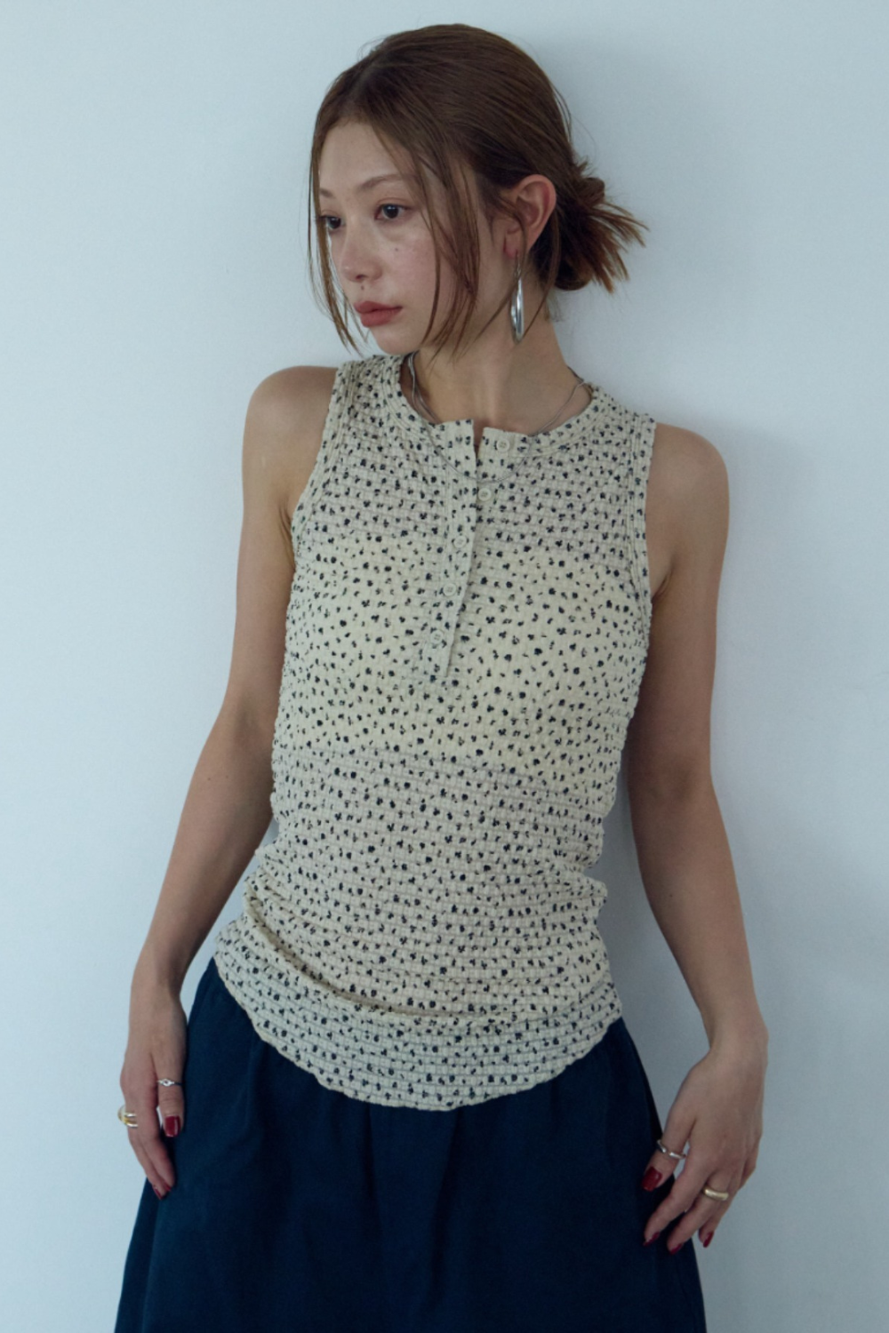 Flower henry neck tank top