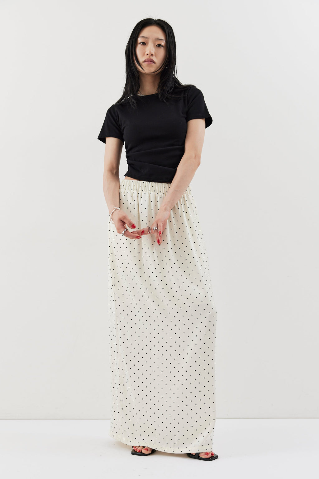 Dot satin long skirt