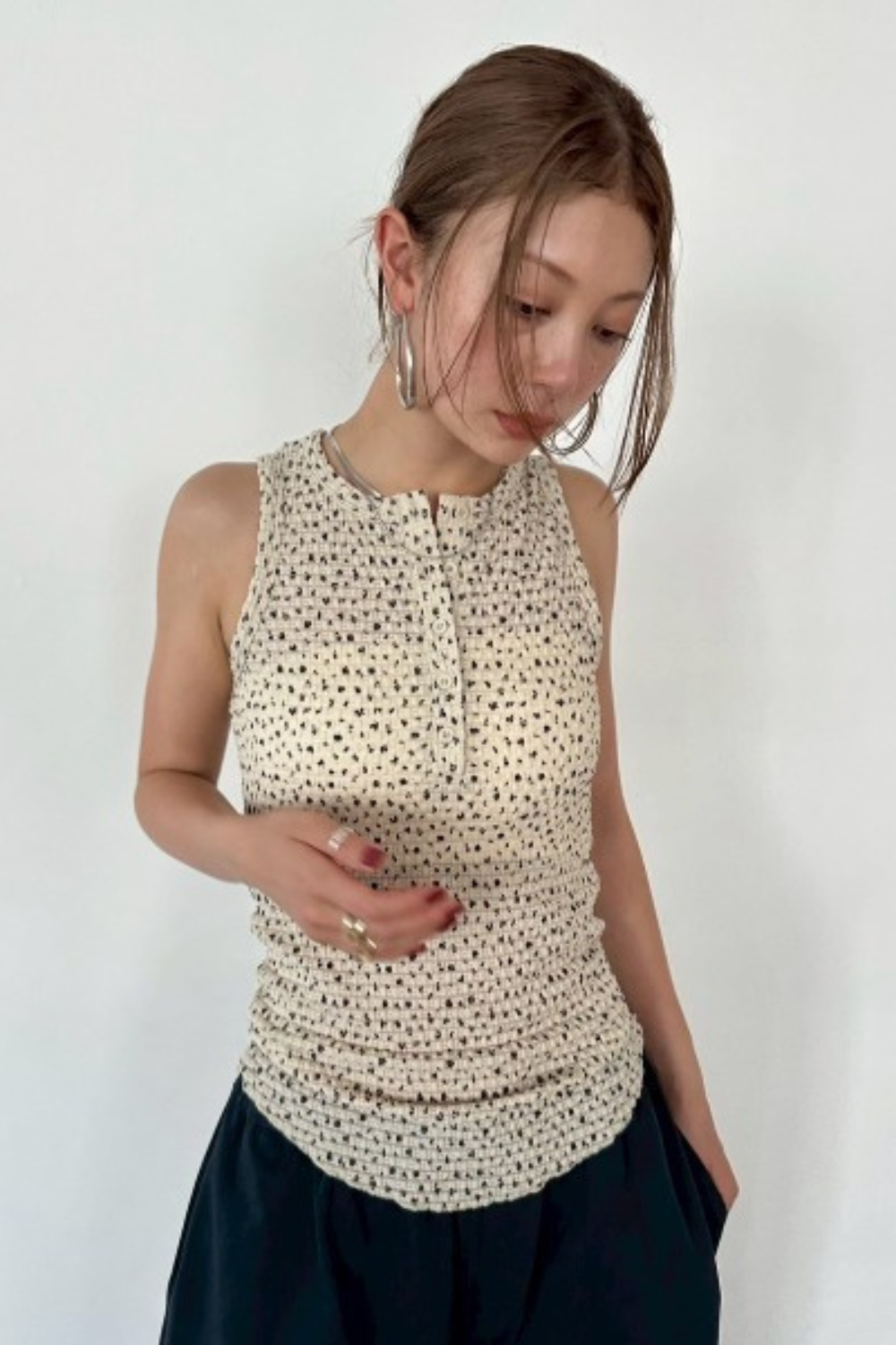 Flower henry neck tank top