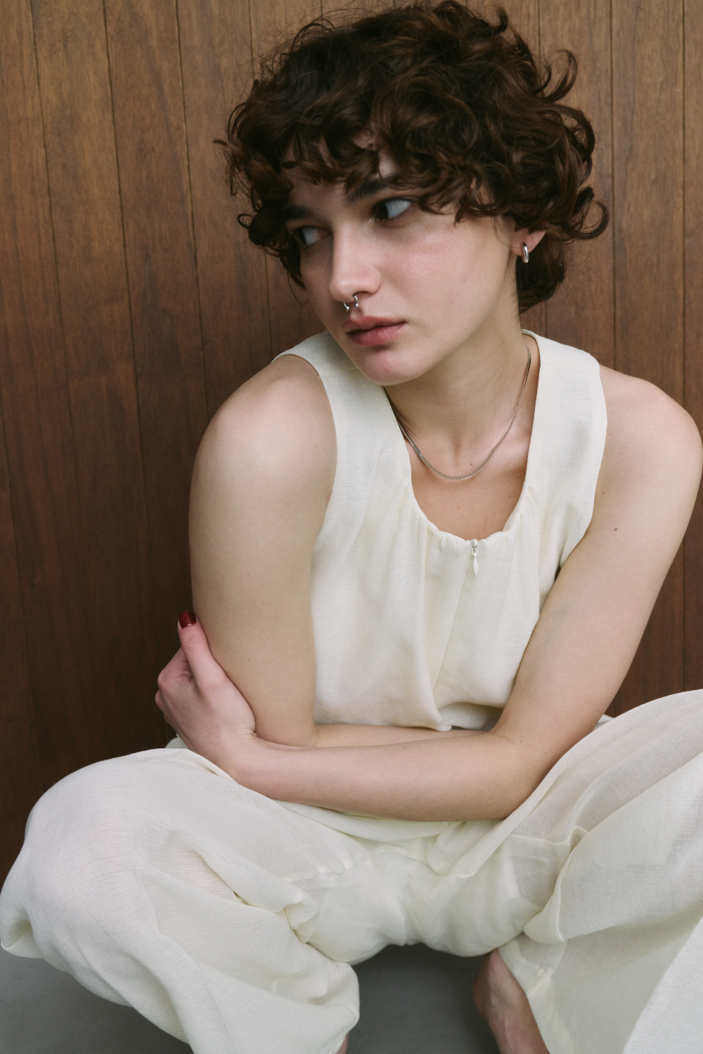 Balloon-hem sleeveless blouse