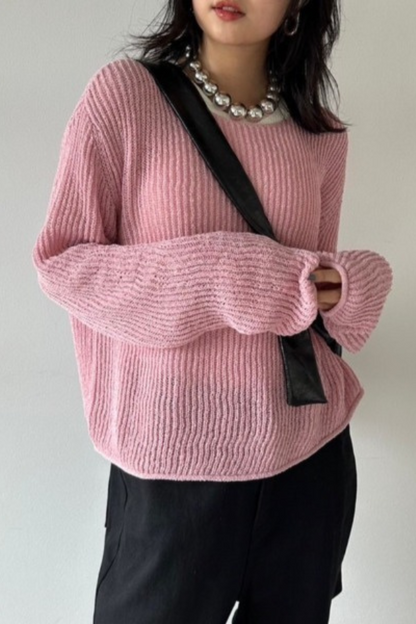 Loose knit pullover