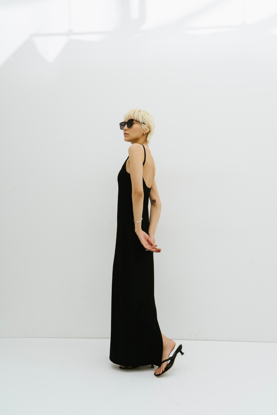 Cup-in back open cami one piece