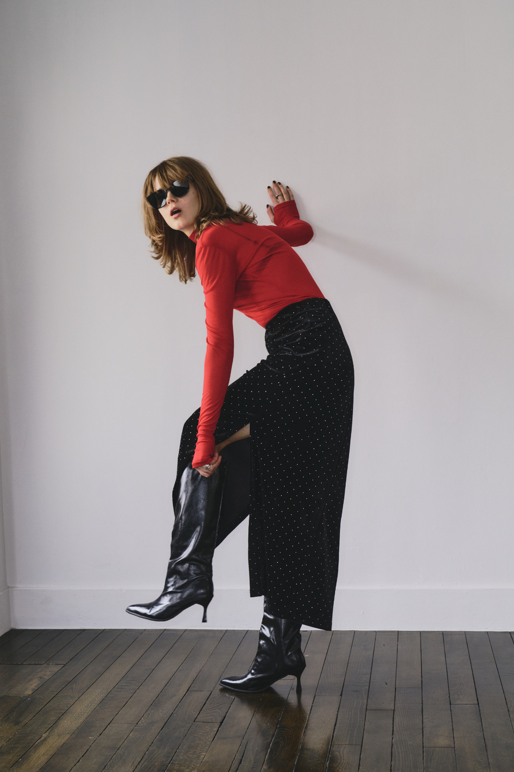 Shiny dot velour skirt