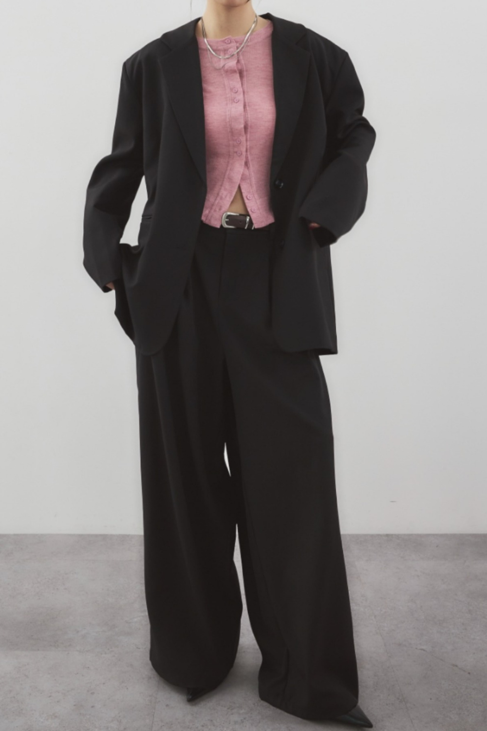 2-tuck wide pants