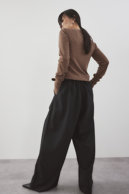 2-tuck wide pants