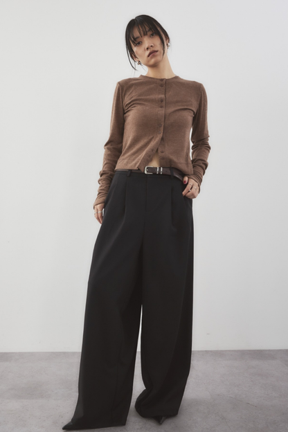 2-tuck wide pants