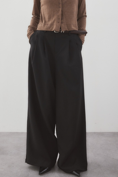 2-tuck wide pants