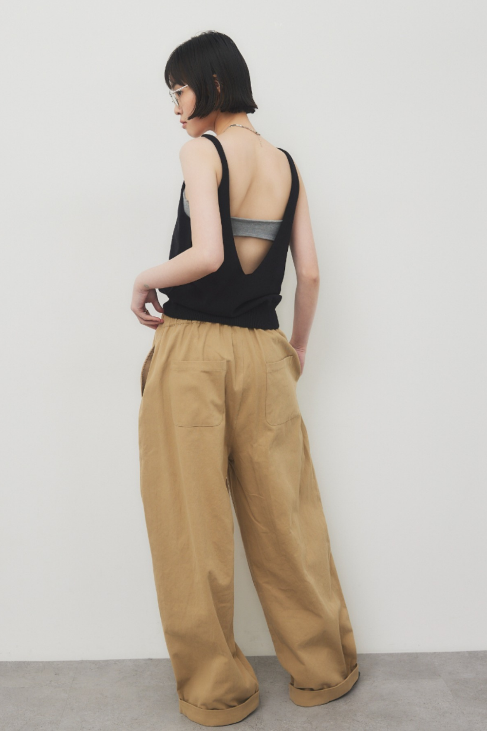 Cotton roll-up curved pants