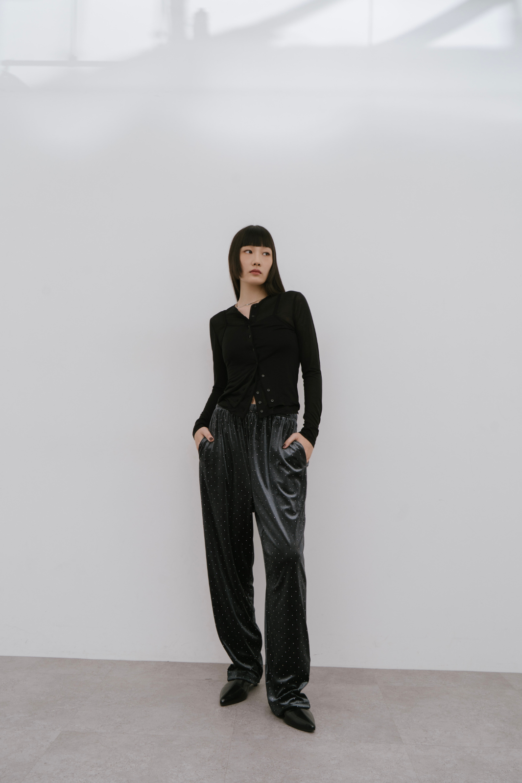 Shiny dot velour pants