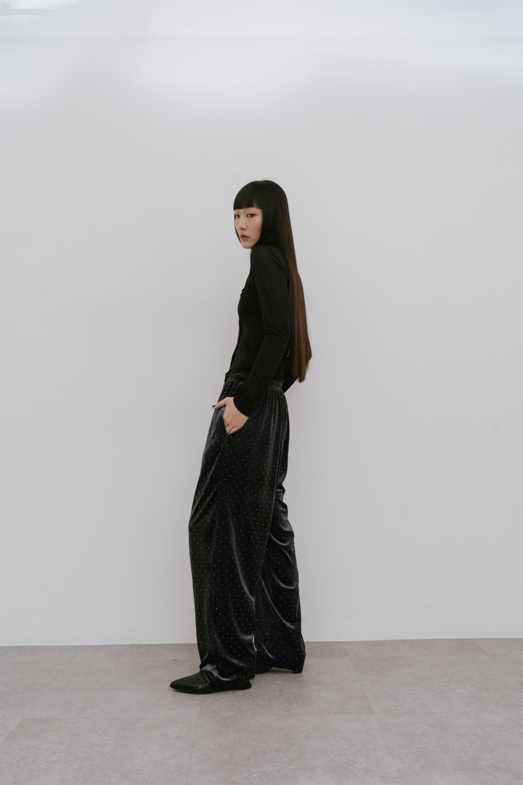Shiny dot velour pants