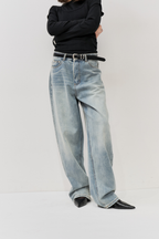 Low rise tapered denim pants