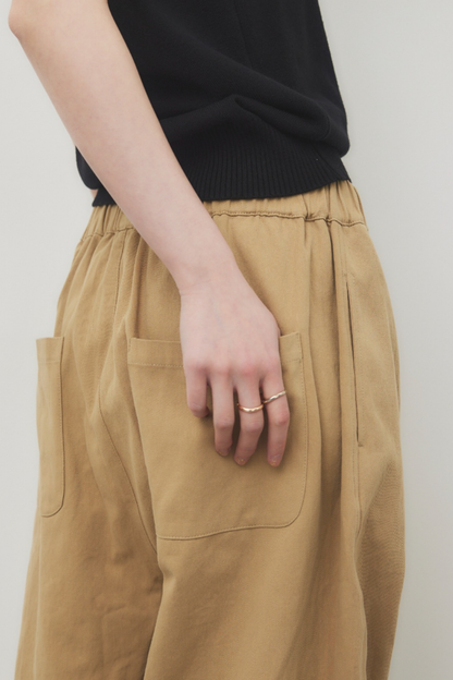 Cotton roll-up curved pants