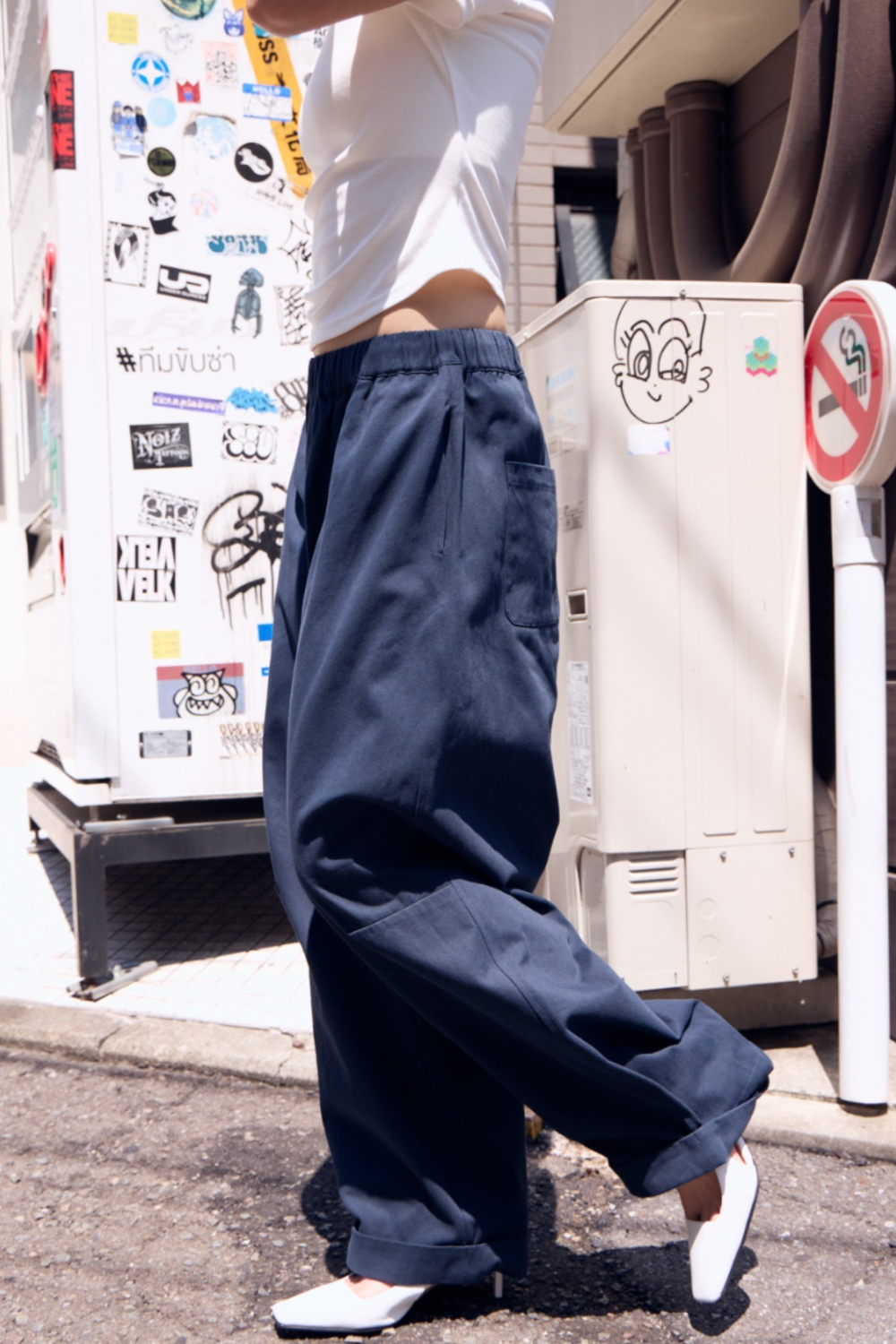 Cotton roll-up curved pants