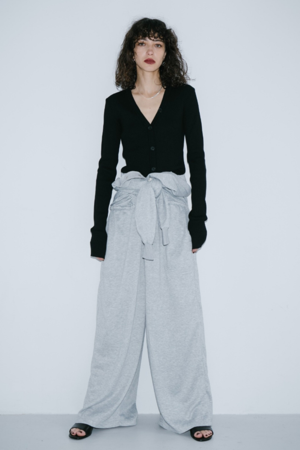 V-neck sweatshirt jumpsuit