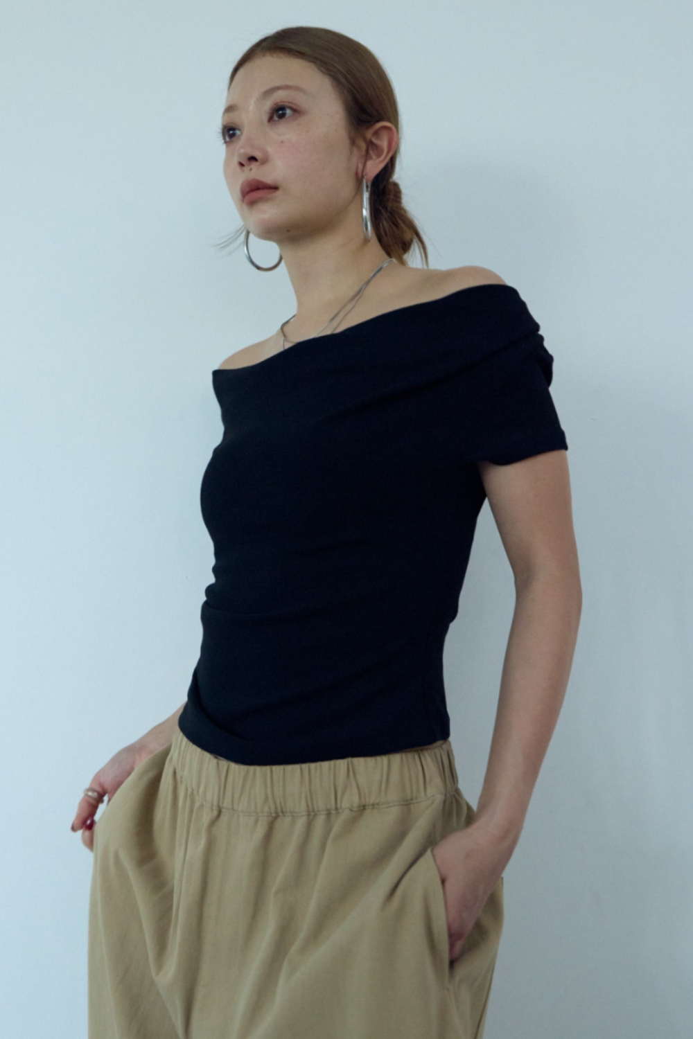 Draped off-shoulder TEE