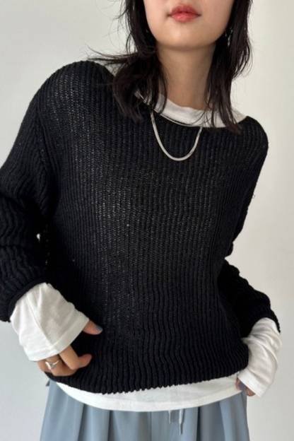 Loose knit pullover