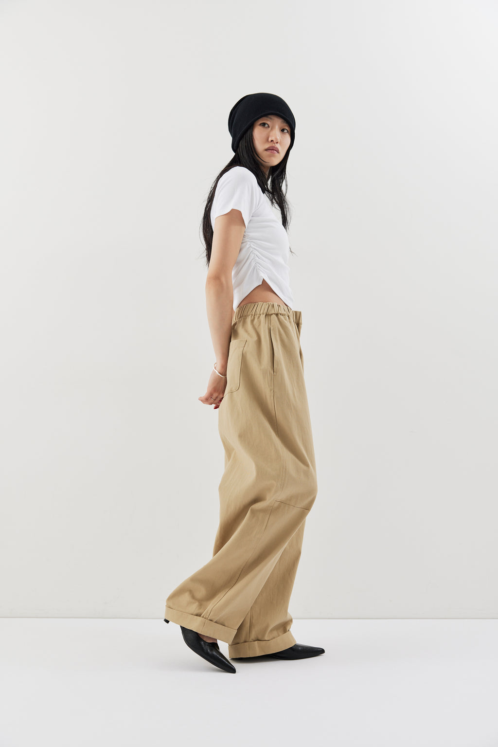 Cotton roll-up curved pants