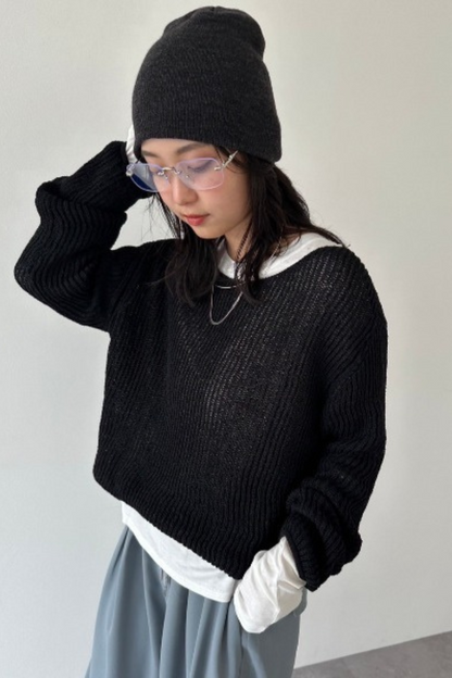 Loose knit pullover