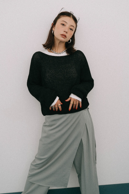 Loose knit pullover