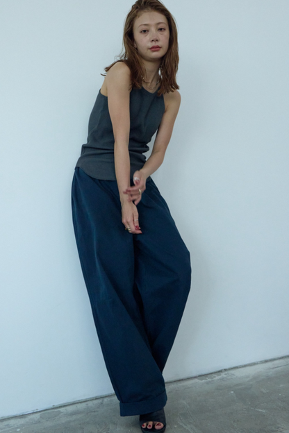 Cotton roll-up curved pants