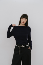 Draped neck off-shoulder long TEE