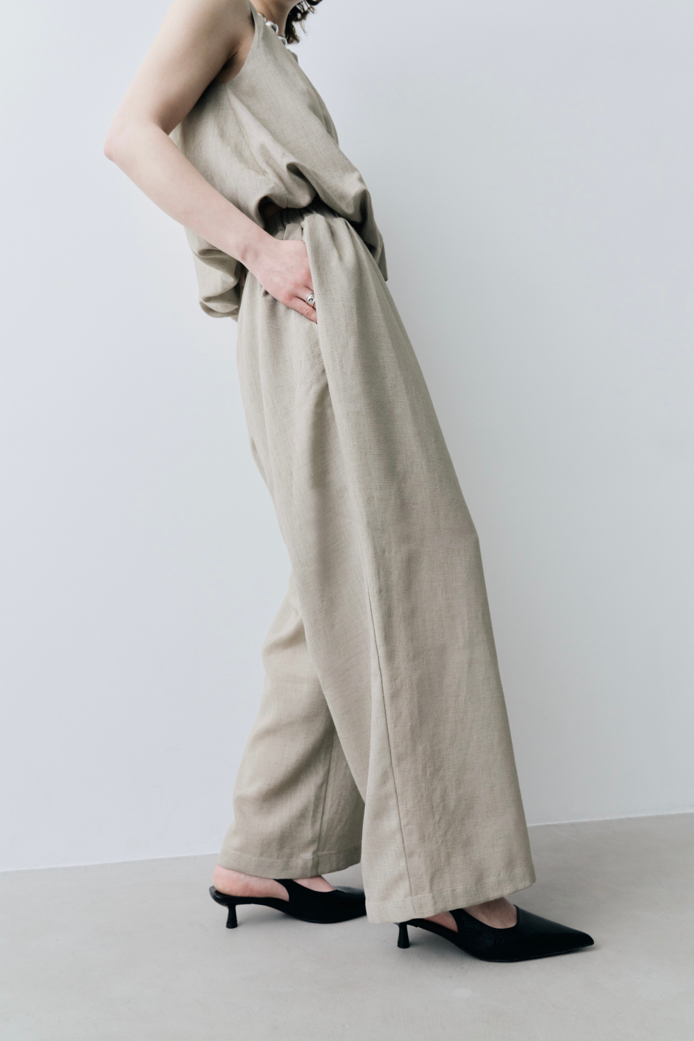 Sheer gathered pants