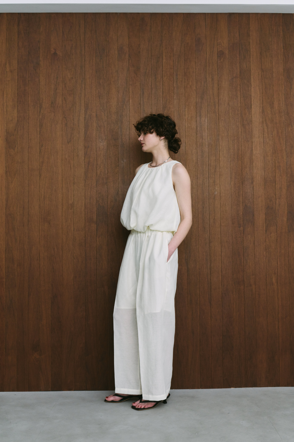 Sheer gathered pants