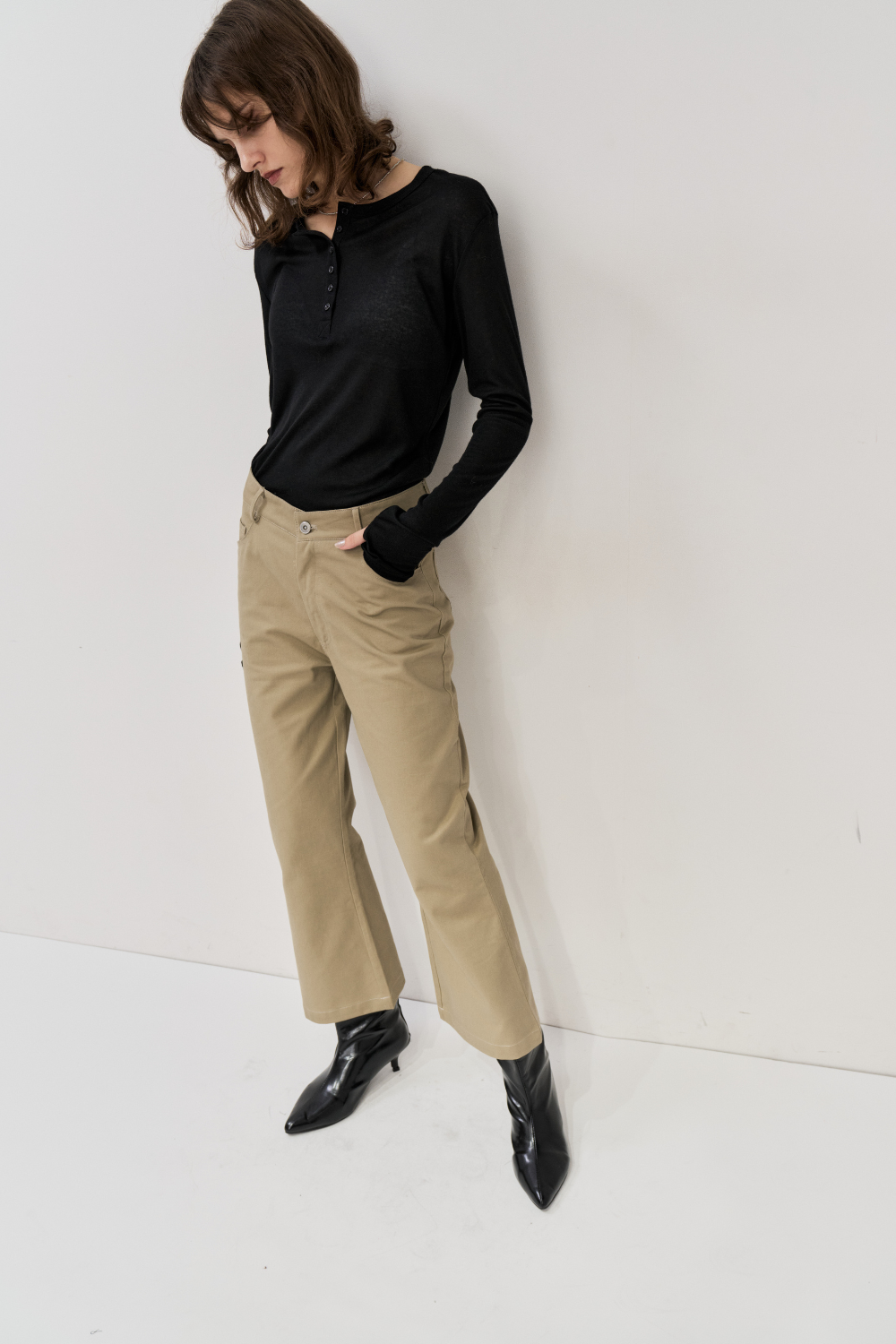 Cropped flared pants