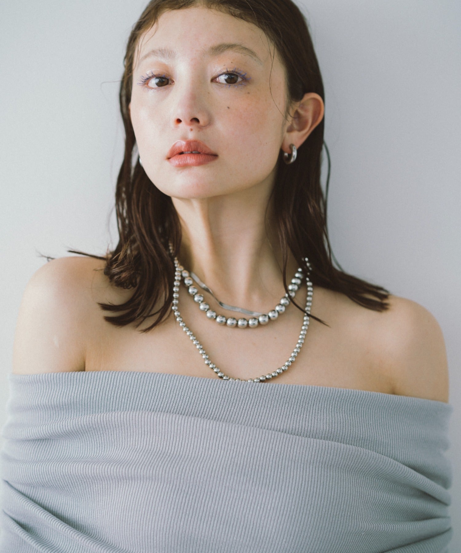 Off-shoulder knit tops