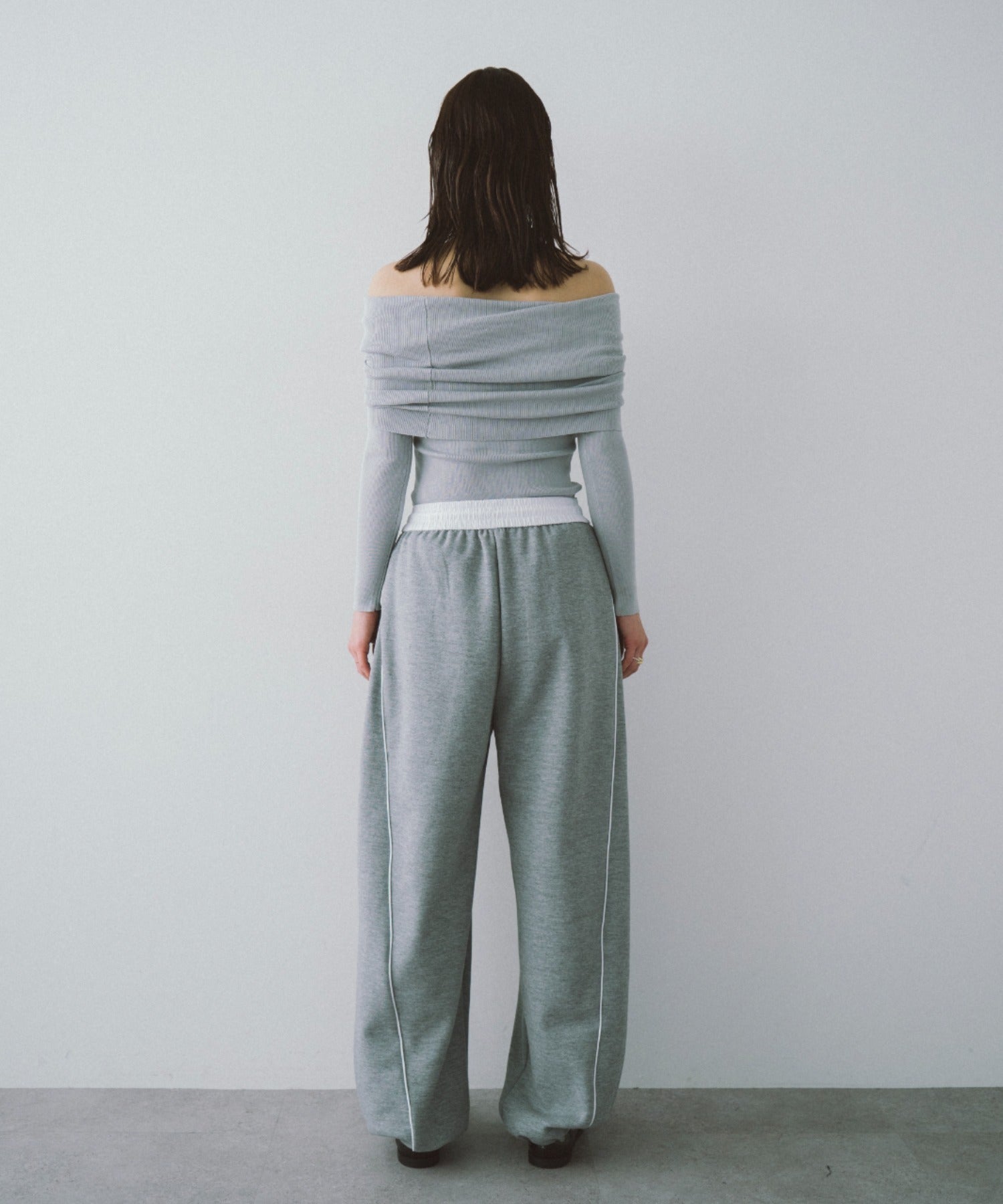 Off-shoulder knit tops