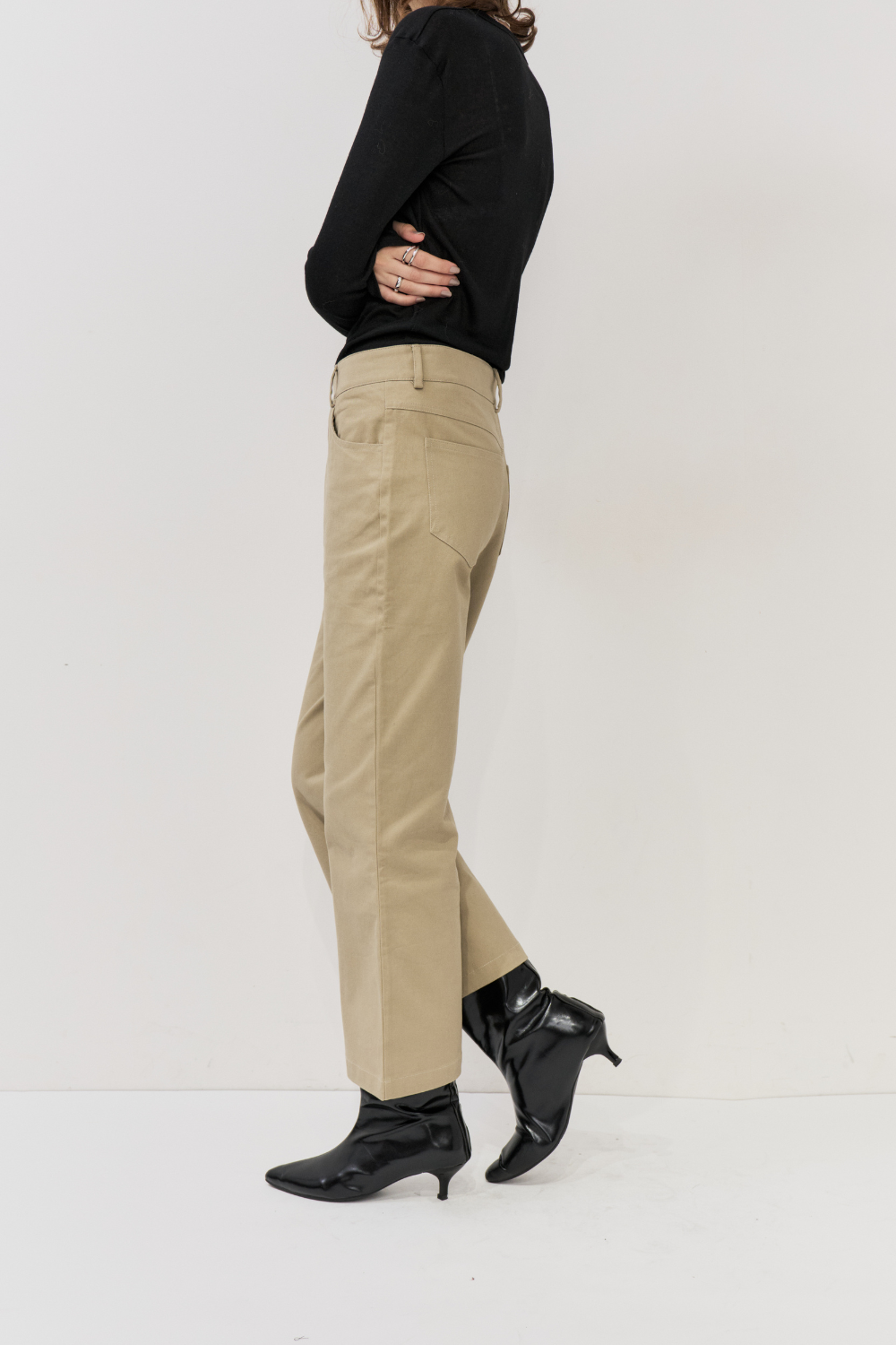 Cropped flared pants