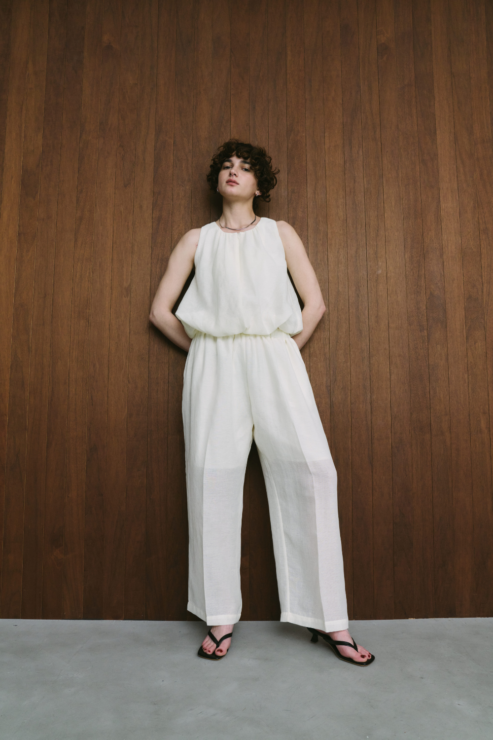 Sheer gathered pants