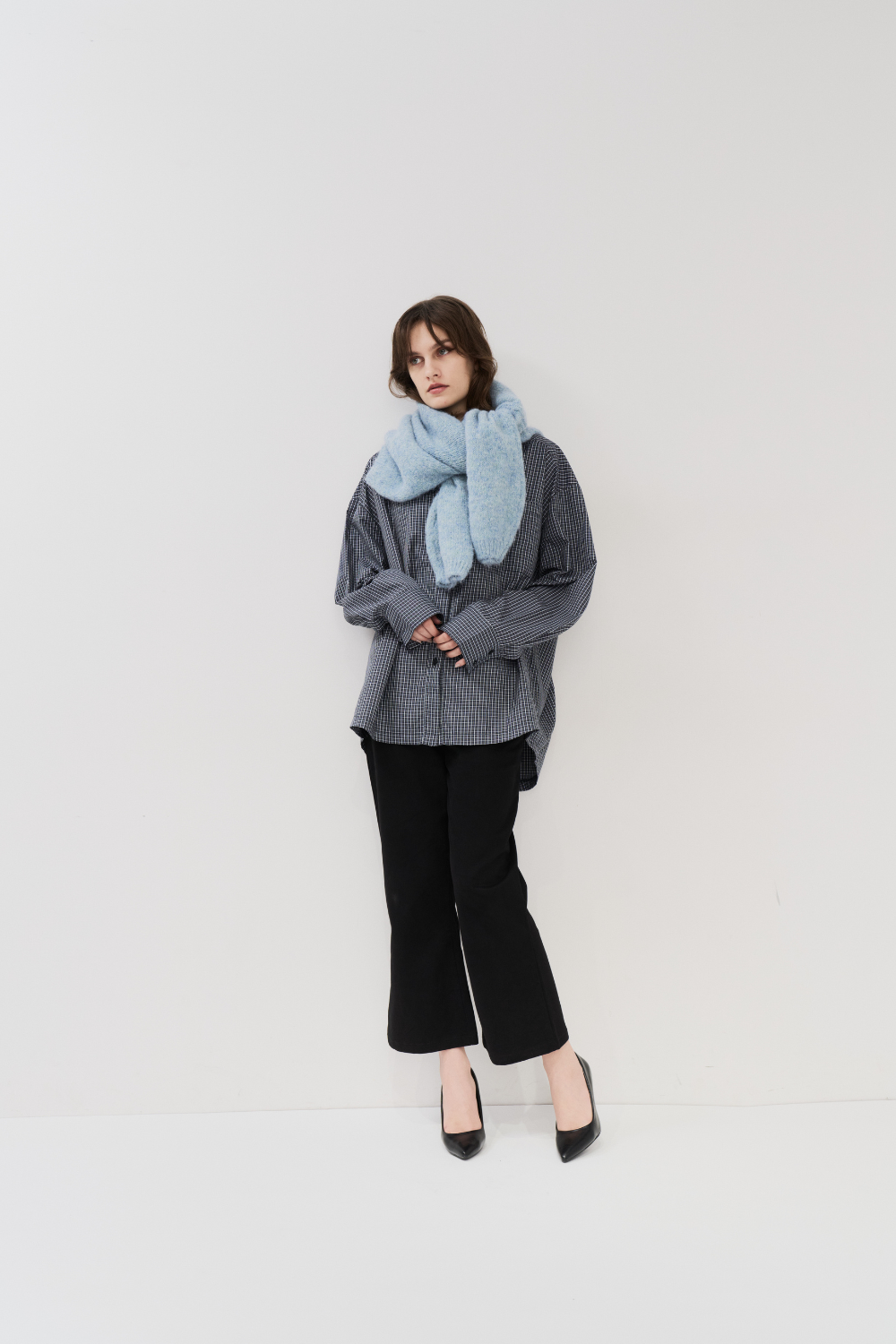 Cropped flared pants