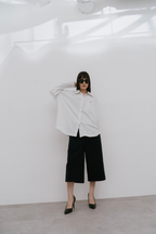 Low rise corduroy bermuda pants