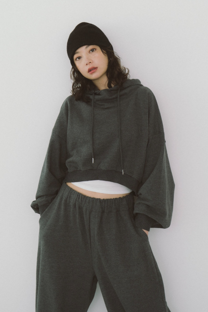 【Collaboration】Tuck sleeve hoodie sweatshirt