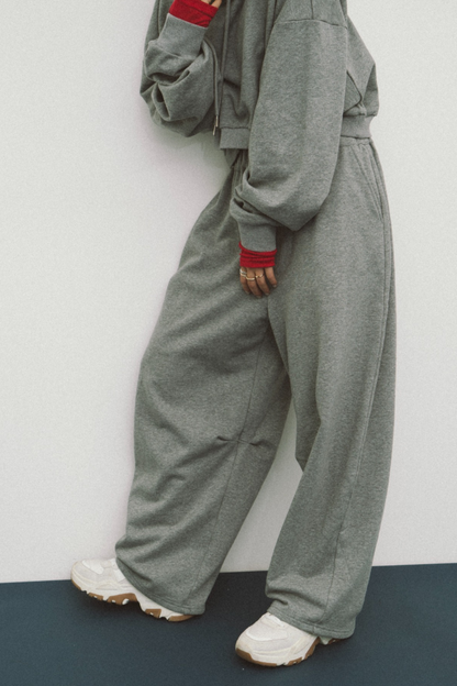 【Collaboration】Wide silhouette sweatpants