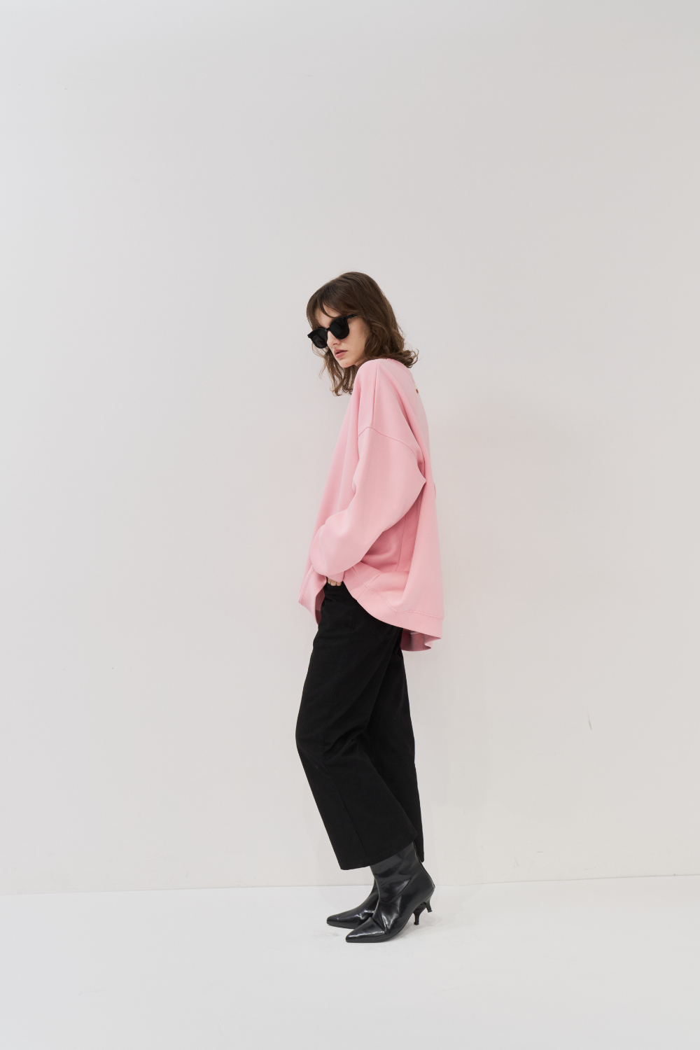 Cropped flared pants